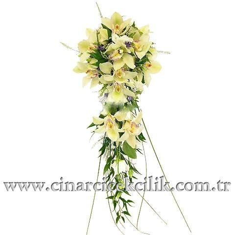 Naturel Renkte Orkidelerle El Buketi