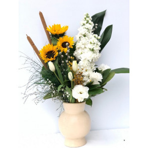 Stone Vase Design Özel Taş Vazoda Çiçek Tasarımı