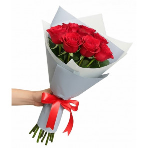7 Adet Kırmızı Gül Buketi