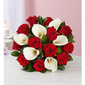 Calla (Gala) Çiçeği ve Kırmızı Gül