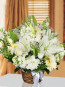 Örme Sepet İçine Beyaz Kokulu Lilyum ve Mevsim Çiçekleri Aranjmanı
